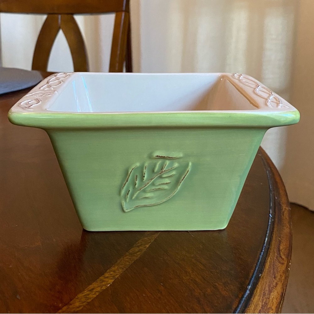 Tastefully Simple Green Leaf Host Collection Dip Bowl